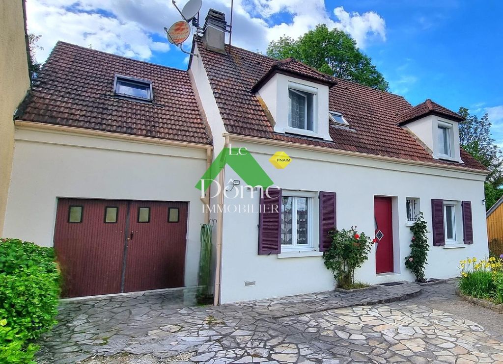 Achat maison à vendre 5 chambres 125 m² - Nesles-la-Vallée