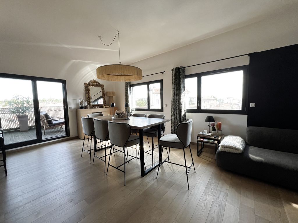 Achat appartement à vendre 4 pièces 129 m² - Tassin-la-Demi-Lune