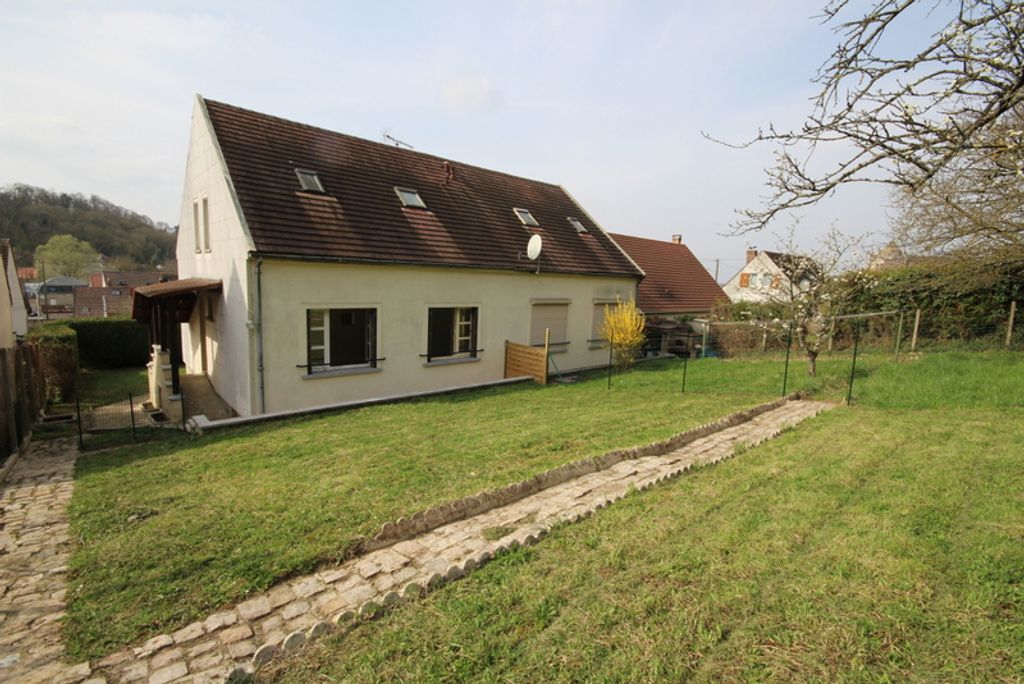 Achat maison à vendre 5 chambres 104 m² - Pont-Sainte-Maxence