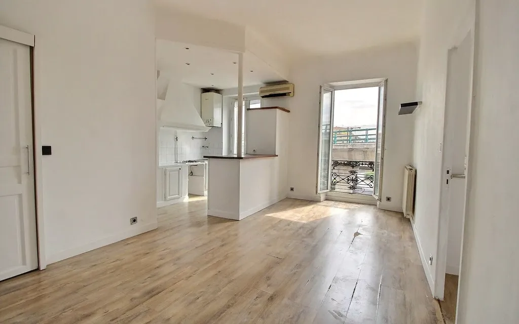 Achat appartement à vendre 2 pièces 46 m² - Marseille 10ème arrondissement