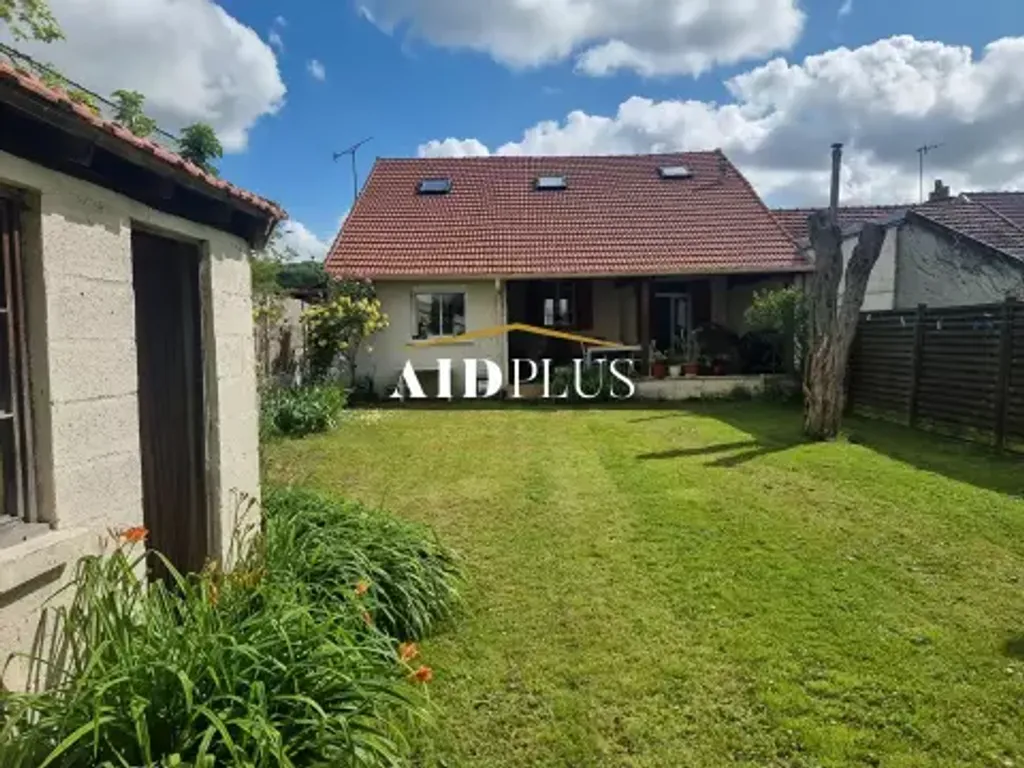 Achat maison à vendre 3 chambres 91 m² - Saint-Leu-la-Forêt