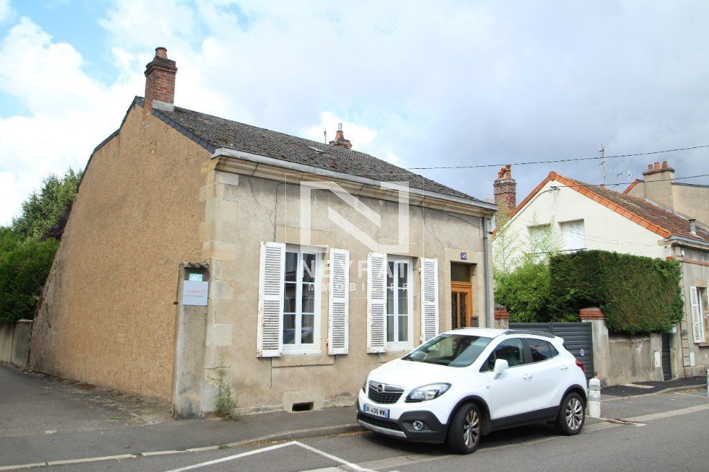 Achat maison à vendre 1 chambre 47 m² - Autun