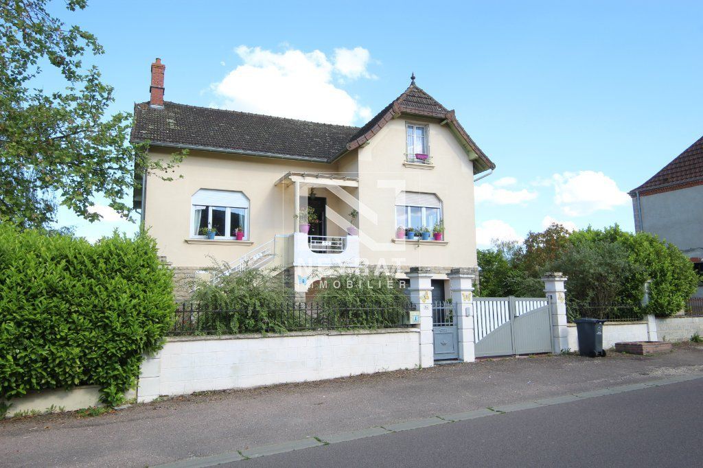 Achat maison à vendre 4 chambres 145 m² - Simard