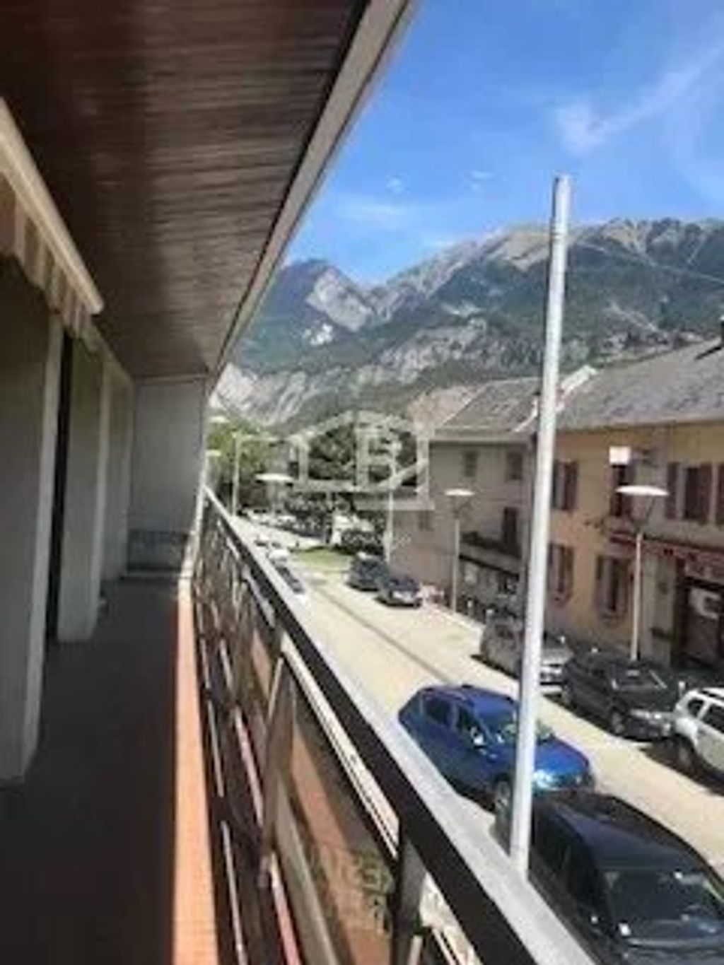 Achat appartement à vendre 3 pièces 72 m² - Saint-Jean-de-Maurienne