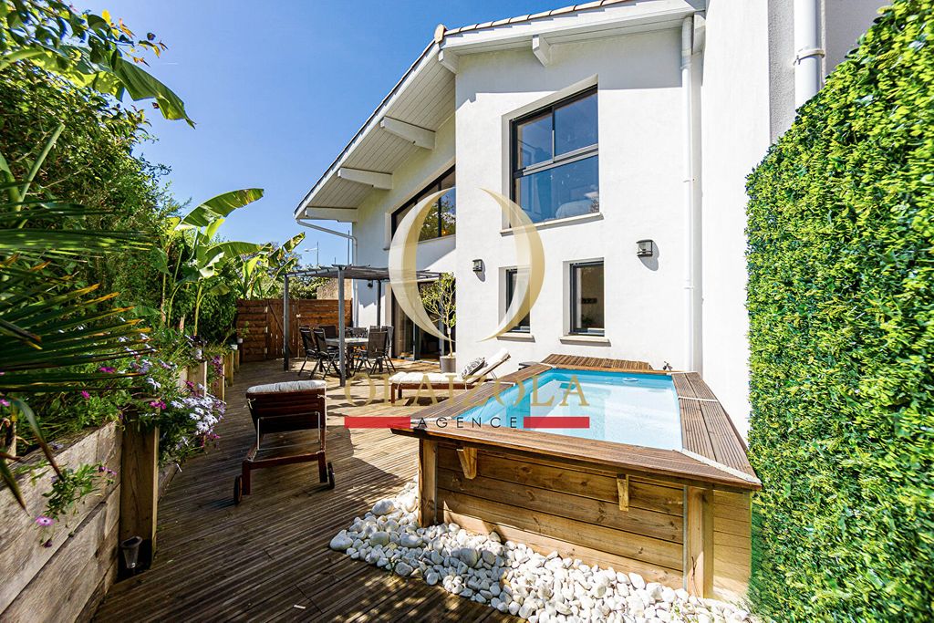 Achat maison à vendre 3 chambres 85 m² - Biarritz