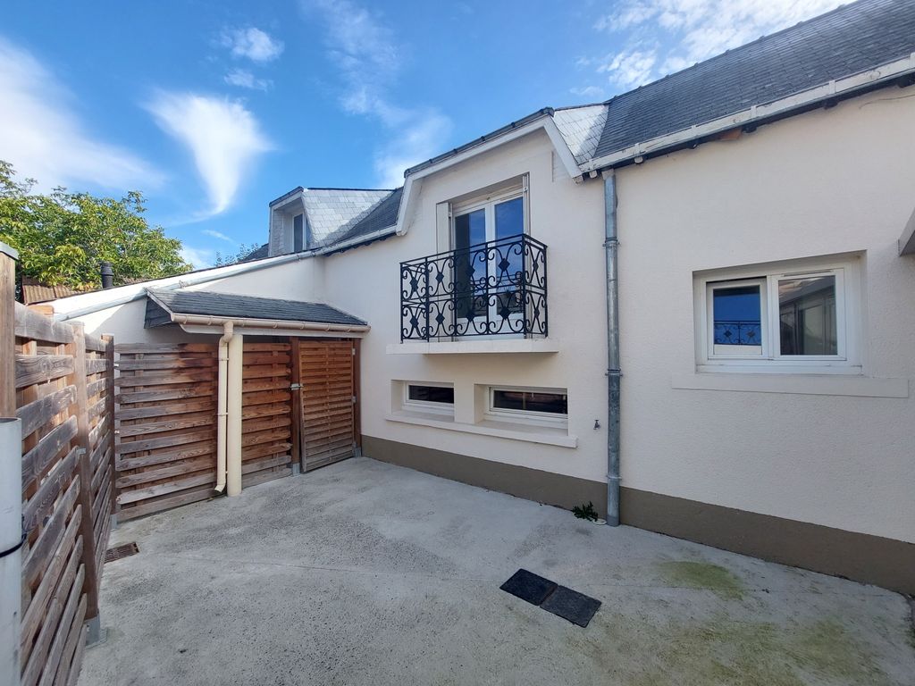 Achat maison à vendre 3 chambres 88 m² - La Flèche