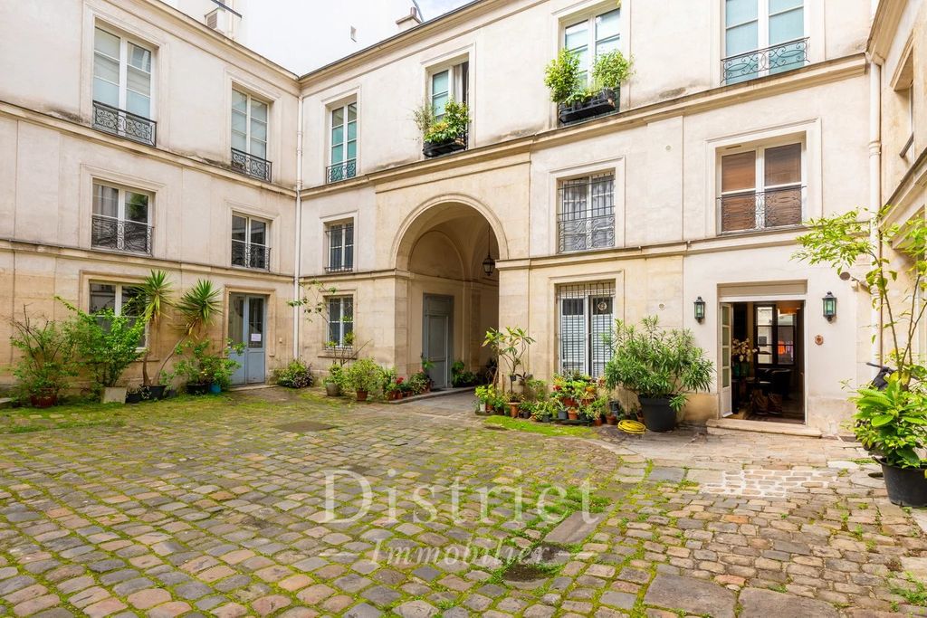 Achat duplex à vendre 5 pièces 162 m² - Paris 3ème arrondissement