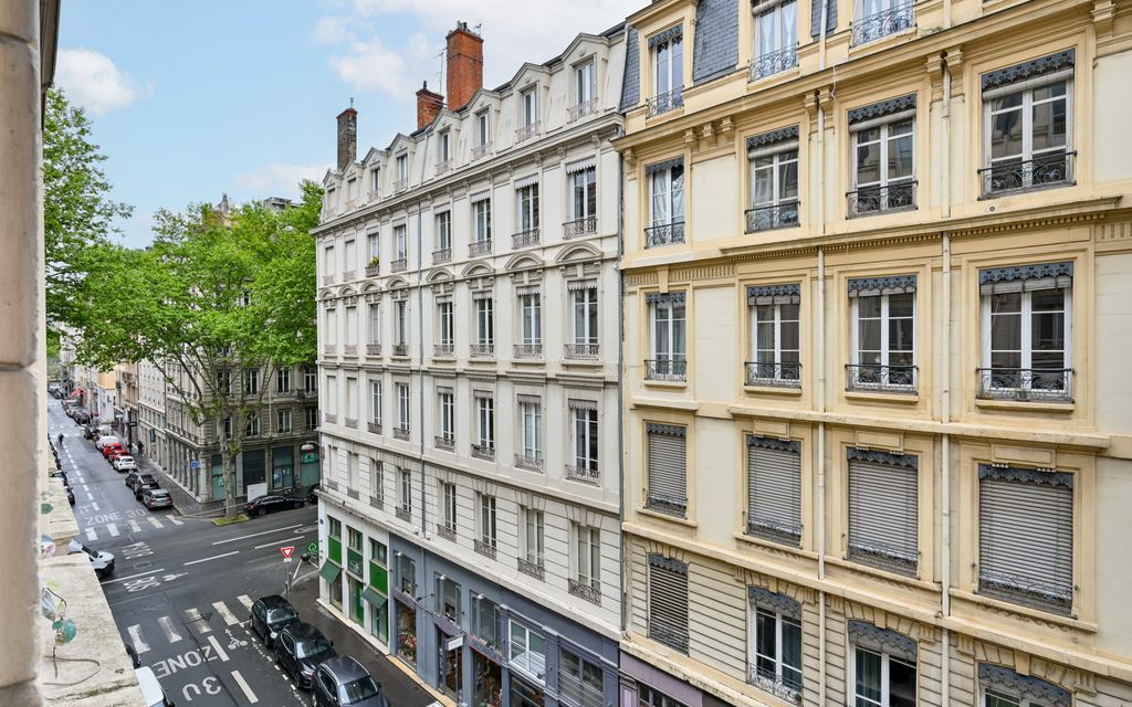 Achat appartement à vendre 2 pièces 53 m² - Lyon 6ème arrondissement