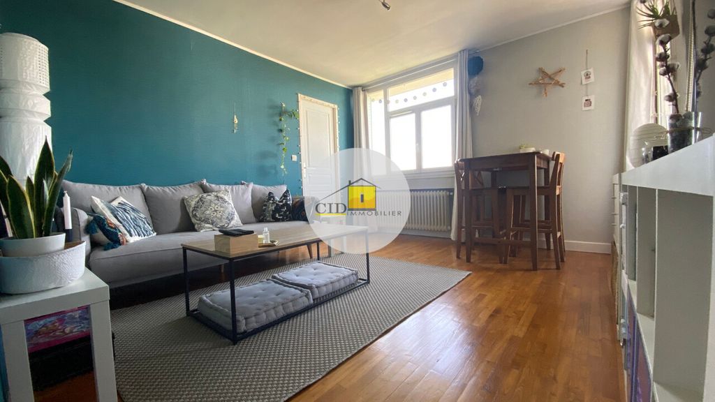 Achat appartement à vendre 3 pièces 59 m² - Saint-Priest