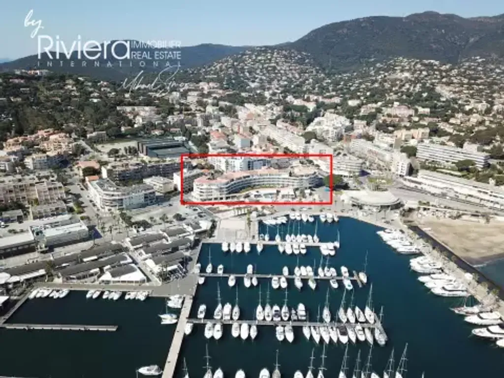 Achat appartement à vendre 4 pièces 73 m² - Cavalaire-sur-Mer