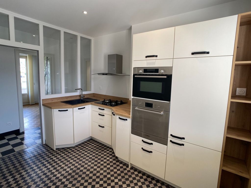 Achat appartement à vendre 8 pièces 181 m² - Chambéry