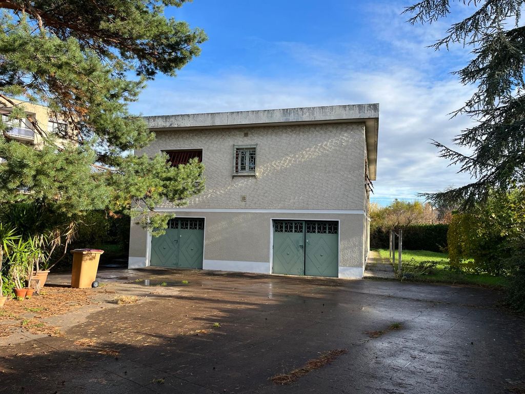 Achat maison à vendre 4 chambres 133 m² - Gleizé