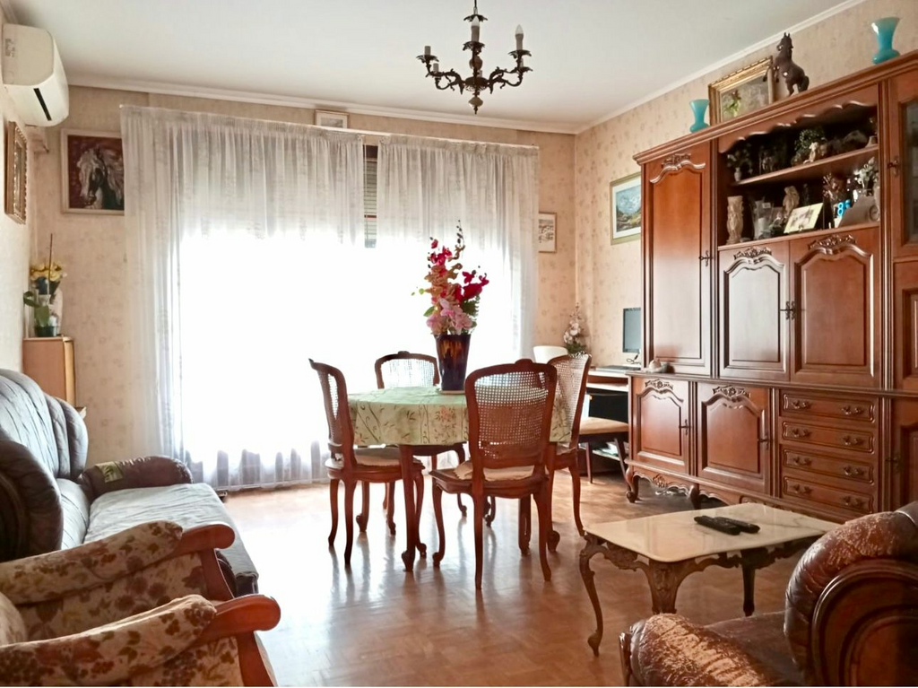 Achat appartement à vendre 3 pièces 65 m² - Nice