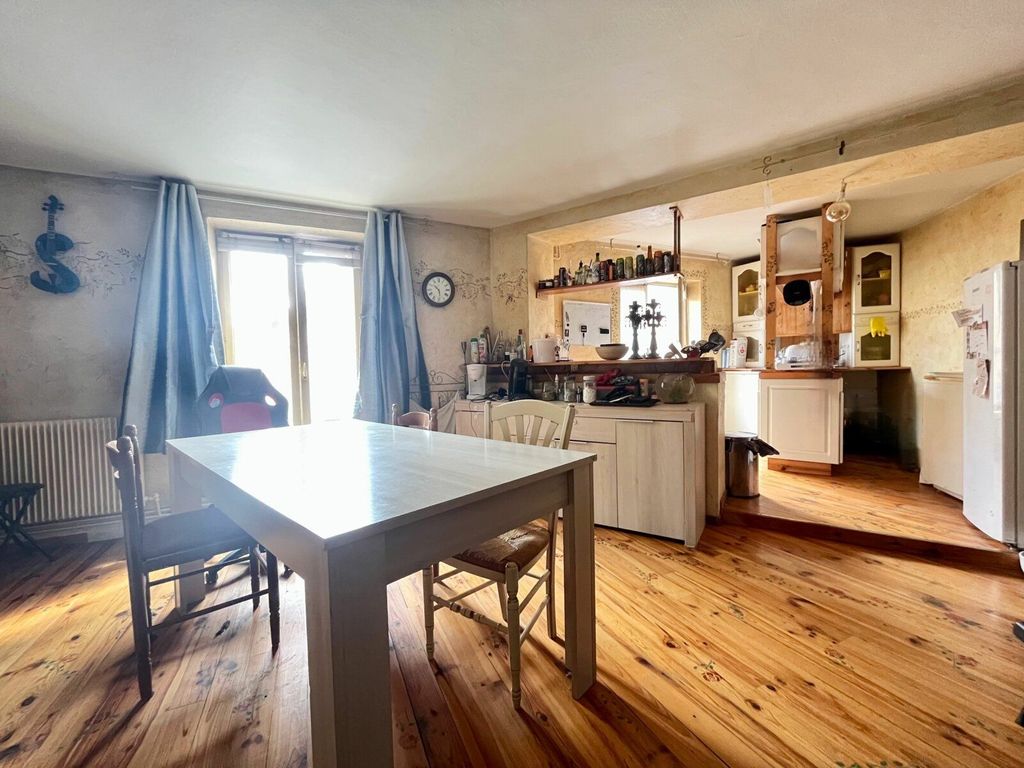 Achat appartement à vendre 5 pièces 110 m² - Pont-Saint-Vincent