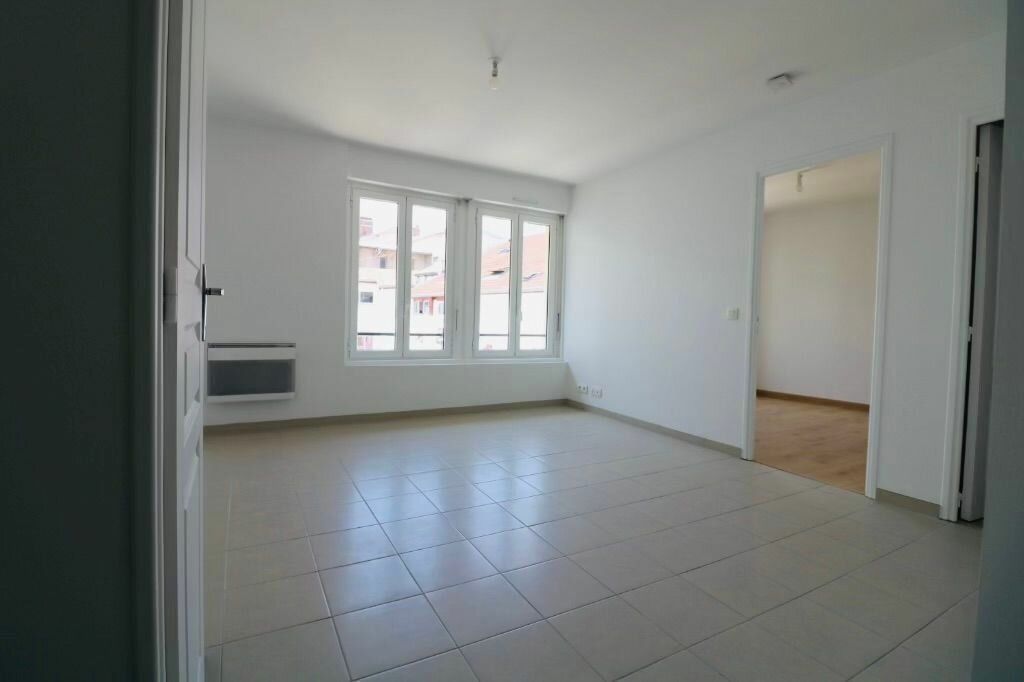 Achat appartement à vendre 3 pièces 42 m² - Saint-Vincent-de-Tyrosse