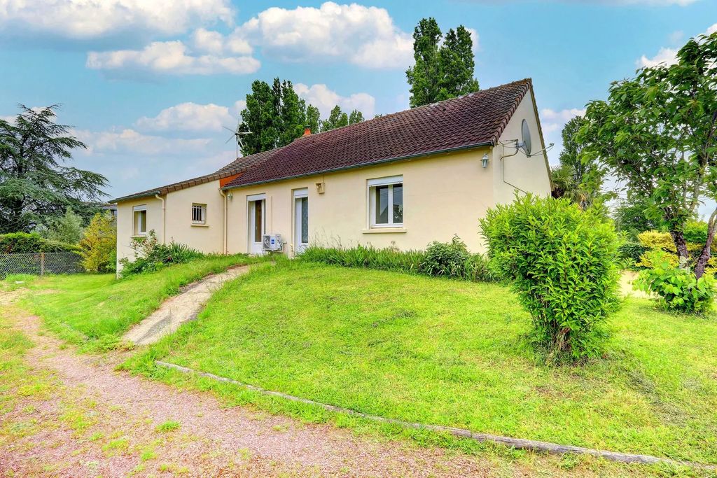 Achat maison à vendre 4 chambres 120 m² - Château-la-Vallière