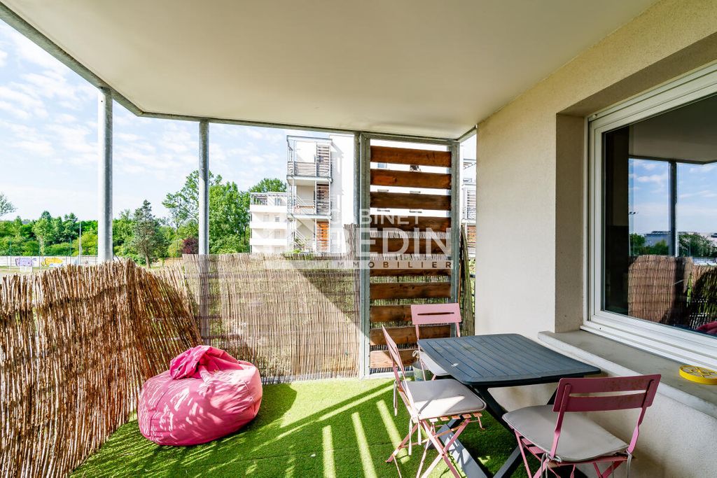 Achat appartement à vendre 3 pièces 57 m² - Floirac