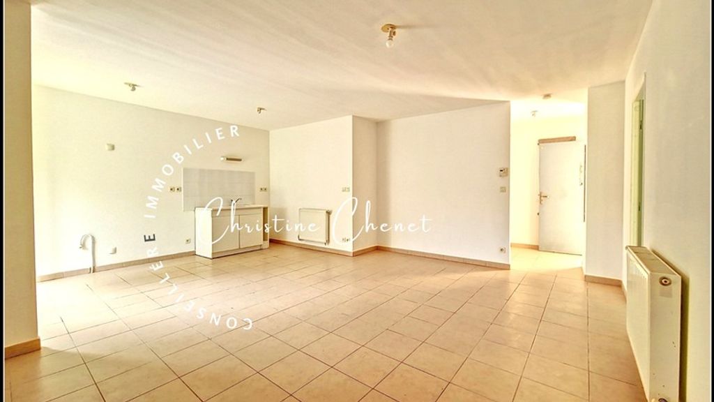 Achat appartement à vendre 2 pièces 55 m² - Nîmes