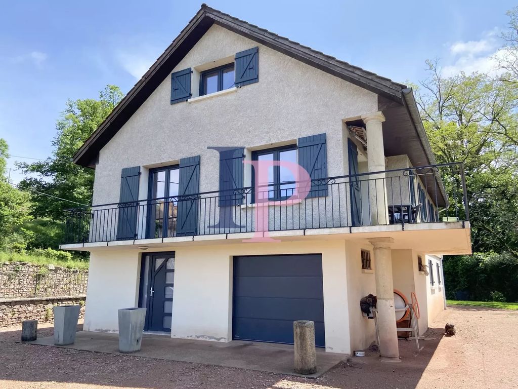 Achat maison à vendre 4 chambres 150 m² - Saint-Igny-de-Roche