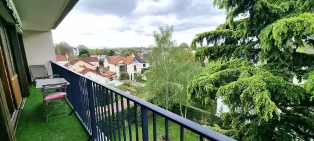 Achat appartement à vendre 4 pièces 76 m² - Saint-Maur-des-Fossés