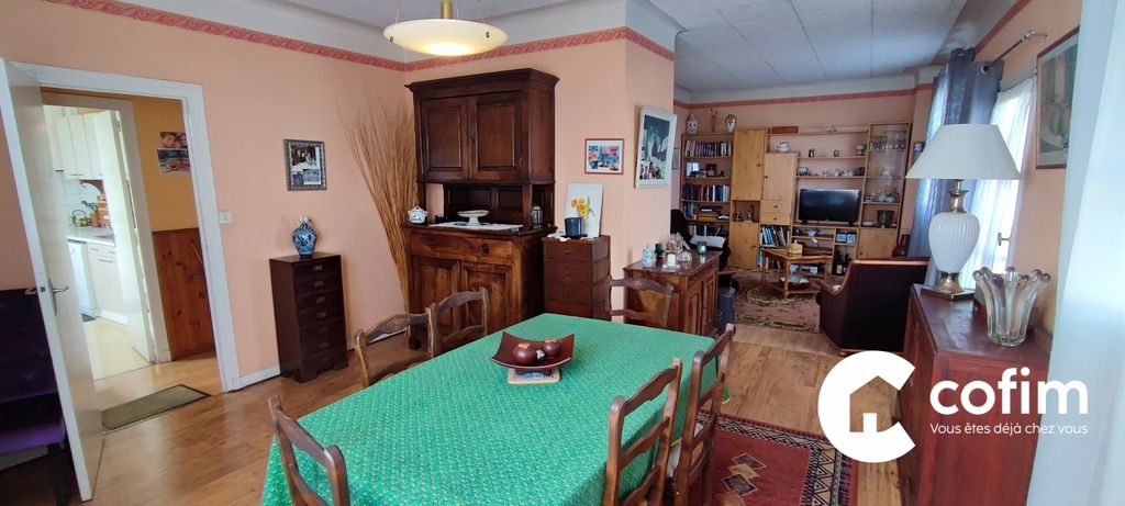 Achat maison à vendre 5 chambres 154 m² - Oloron-Sainte-Marie