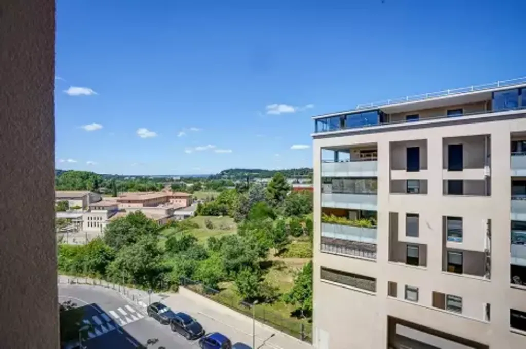 Achat appartement à vendre 2 pièces 38 m² - Aix-en-Provence