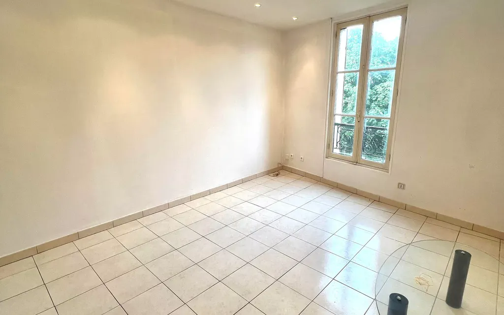 Achat appartement à vendre 2 pièces 44 m² - Aulnay-sous-Bois