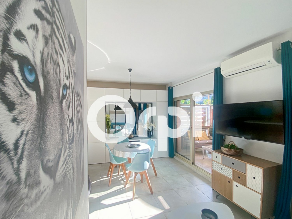 Achat appartement à vendre 2 pièces 28 m² - Cavalaire-sur-Mer