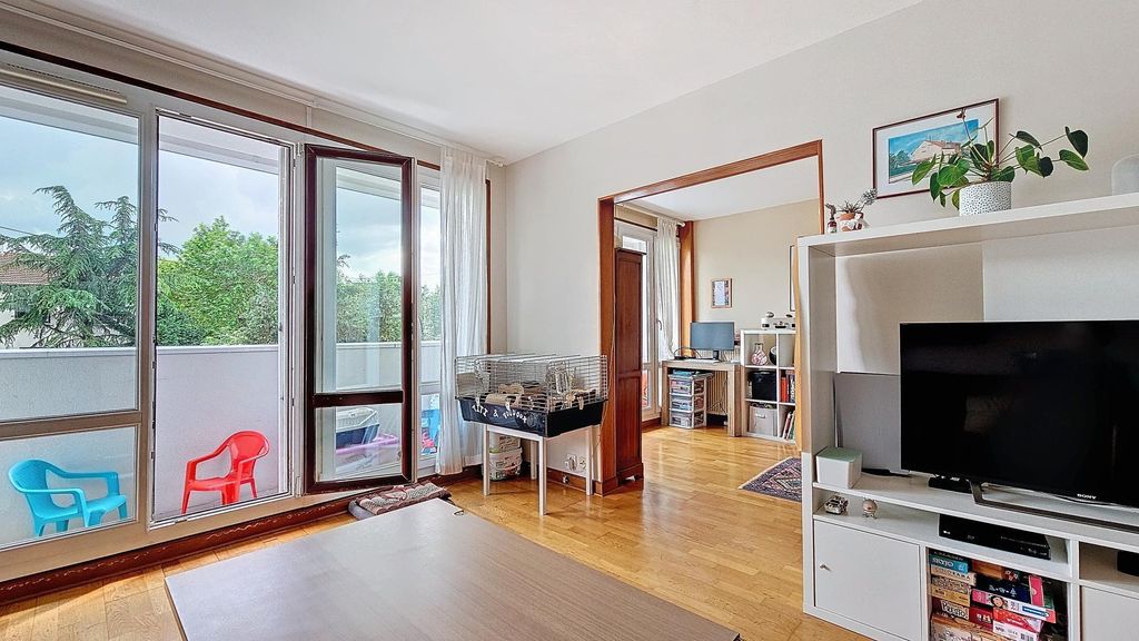 Achat appartement à vendre 3 pièces 76 m² - Les Lilas