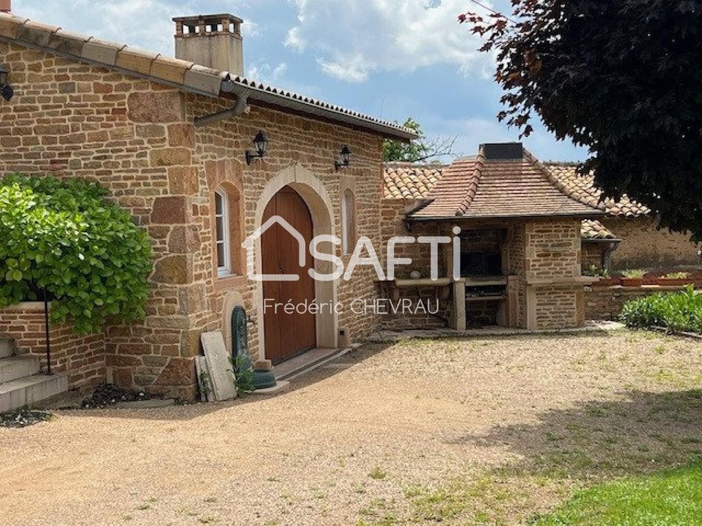 Achat maison à vendre 5 chambres 380 m² - Charnay-lès-Mâcon