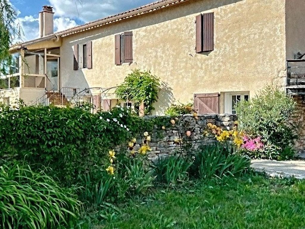 Achat maison à vendre 4 chambres 298 m² - Simiane-la-Rotonde