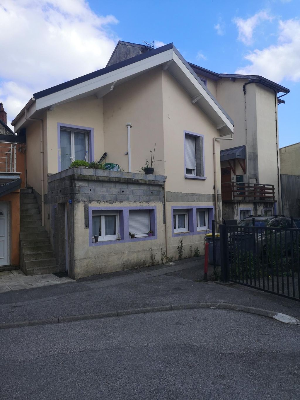 Achat appartement à vendre 2 pièces 49 m² - Bellegarde-sur-Valserine