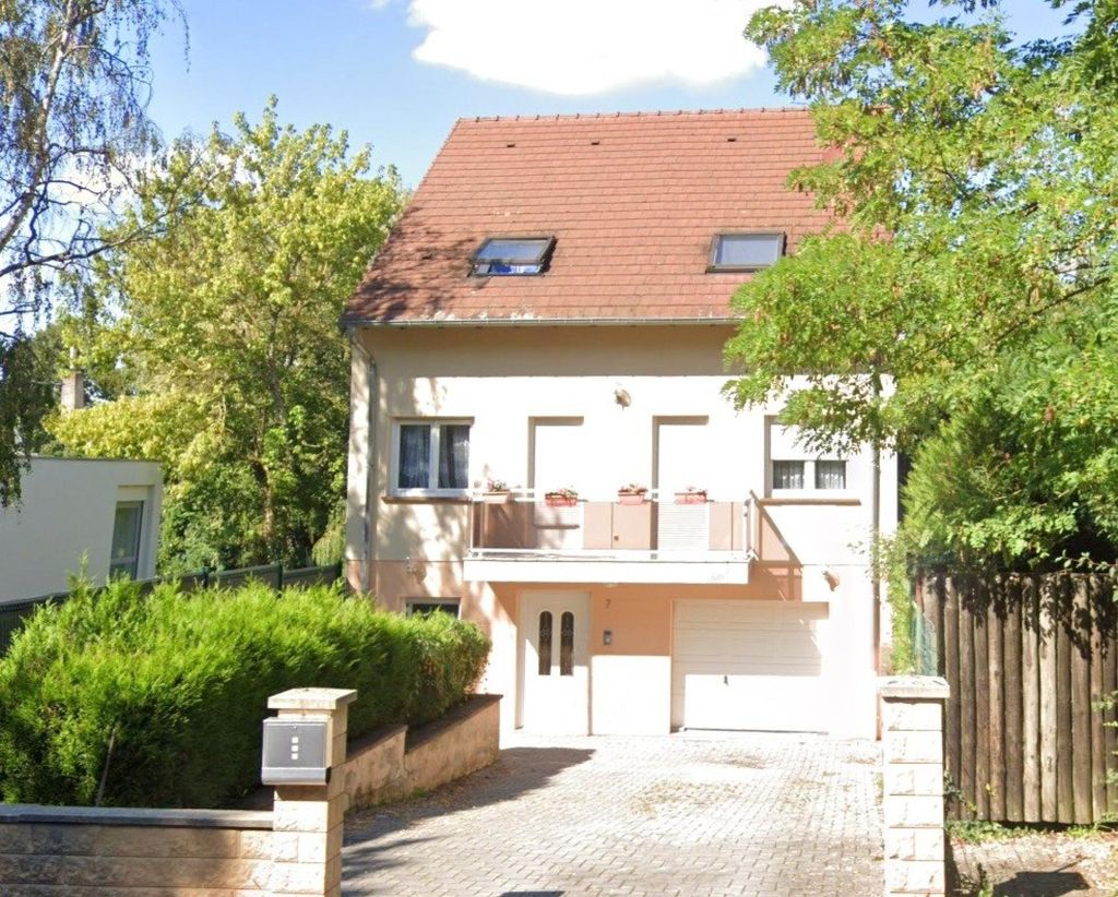 Achat maison à vendre 5 chambres 173 m² - Sarreguemines