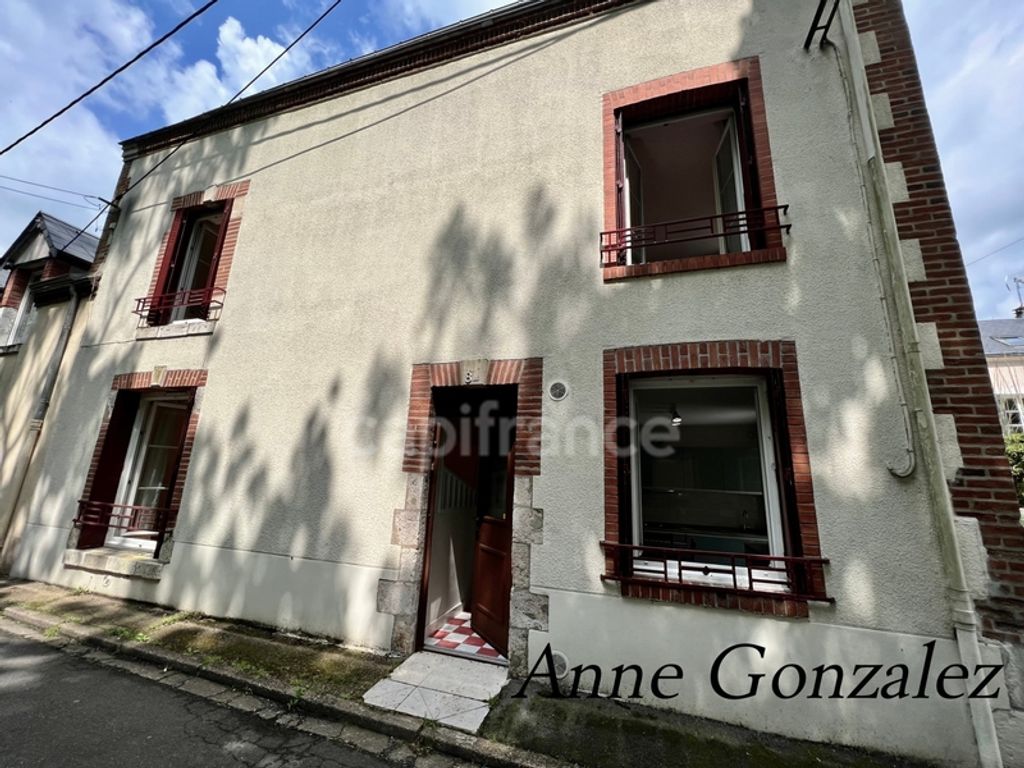 Achat maison à vendre 4 chambres 130 m² - Orléans