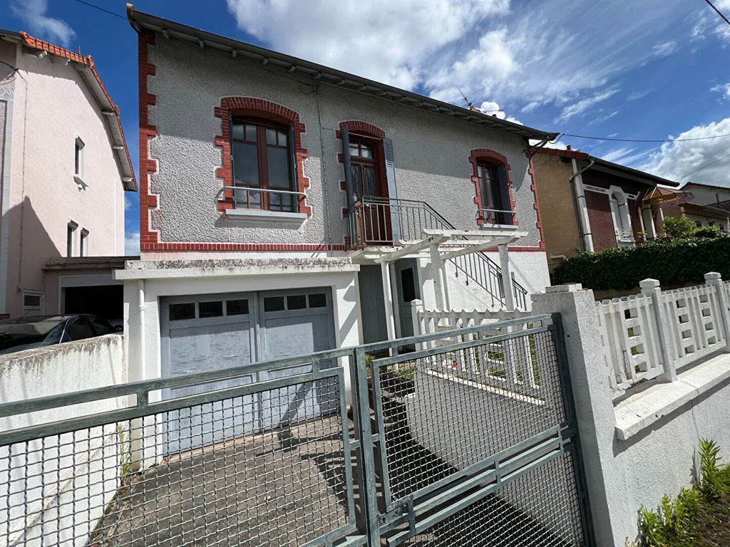 Achat maison à vendre 2 chambres 77 m² - Montluçon