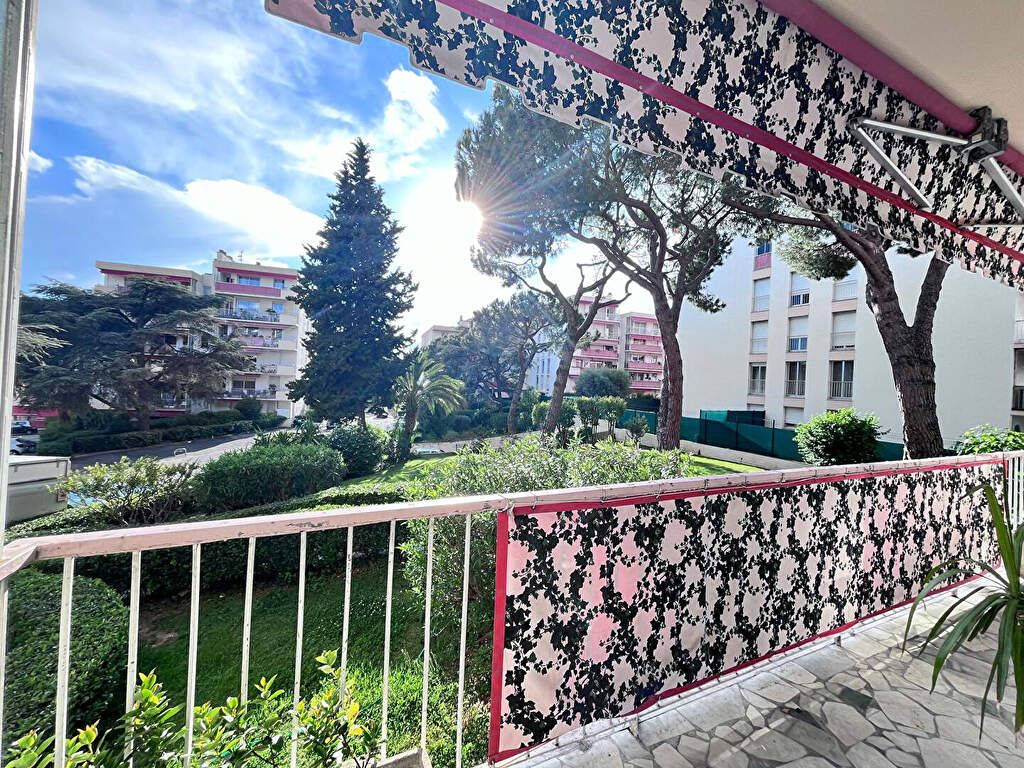 Achat appartement à vendre 4 pièces 76 m² - Nice