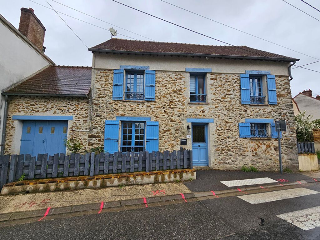 Achat maison à vendre 3 chambres 105 m² - Coulommiers