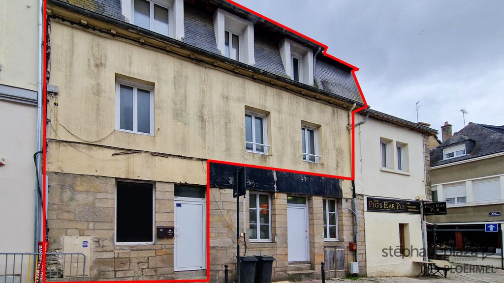 Achat appartement à vendre 5 pièces 97 m² - Ploërmel