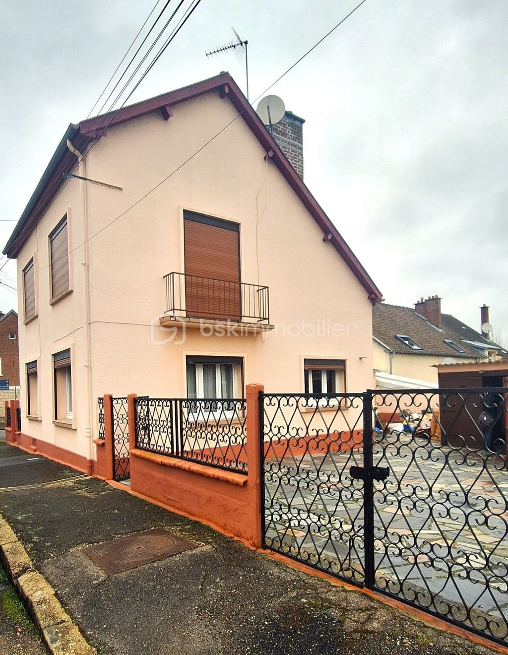 Achat maison à vendre 3 chambres 103 m² - Hangest-sur-Somme