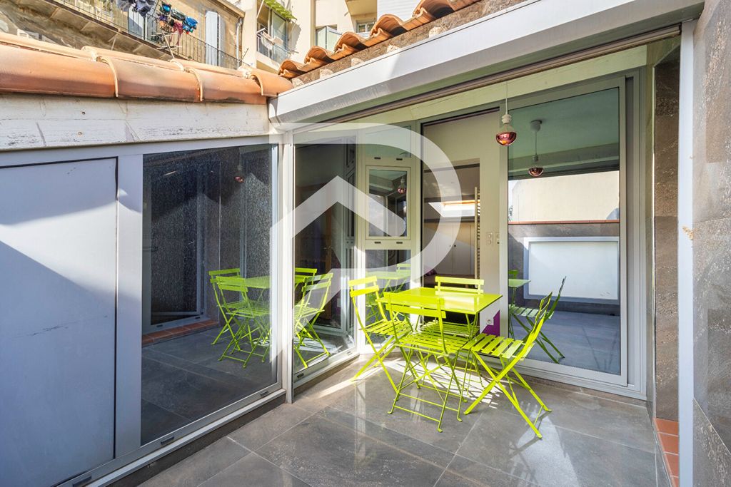 Achat maison à vendre 3 chambres 200 m² - Marseille 5ème arrondissement