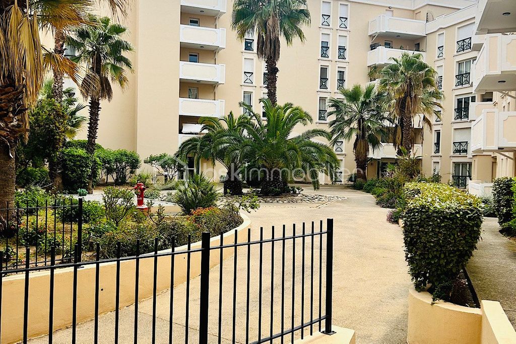 Achat appartement à vendre 4 pièces 73 m² - Hyères