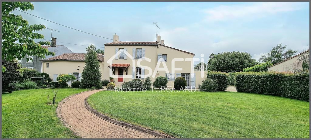 Achat maison à vendre 4 chambres 165 m² - Saint-Pierre-du-Chemin