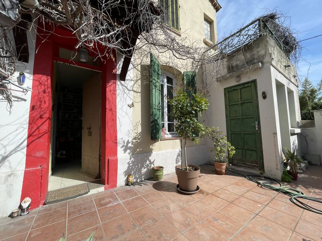 Achat appartement à vendre 5 pièces 113 m² - Toulon