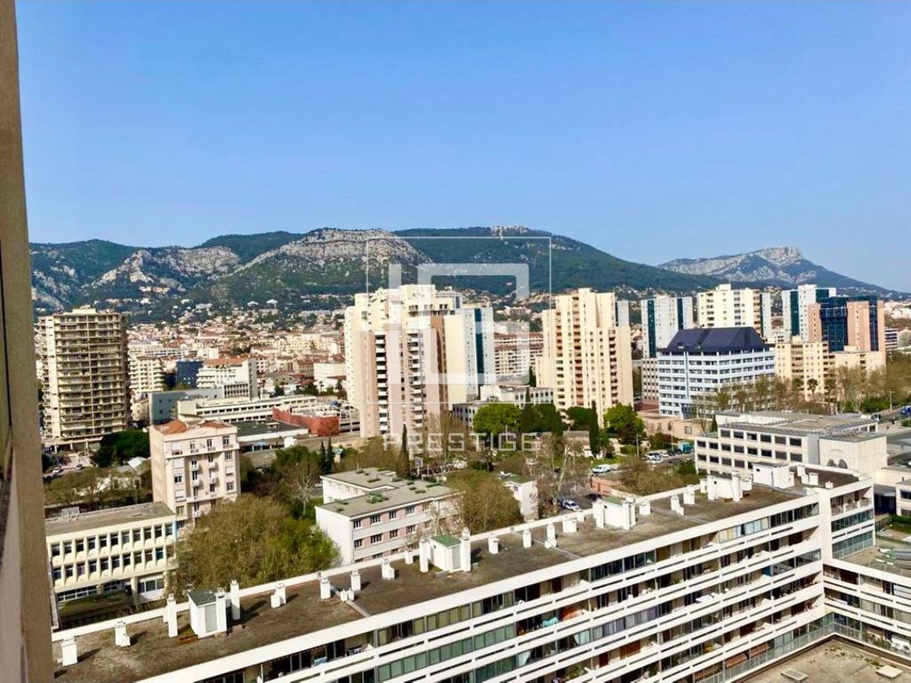 Achat appartement à vendre 4 pièces 95 m² - Toulon