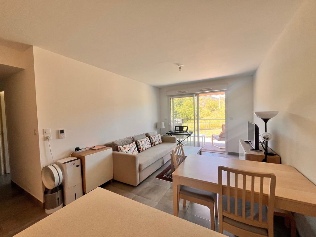 Achat appartement 3 pièce(s) Roquebrune-sur-Argens