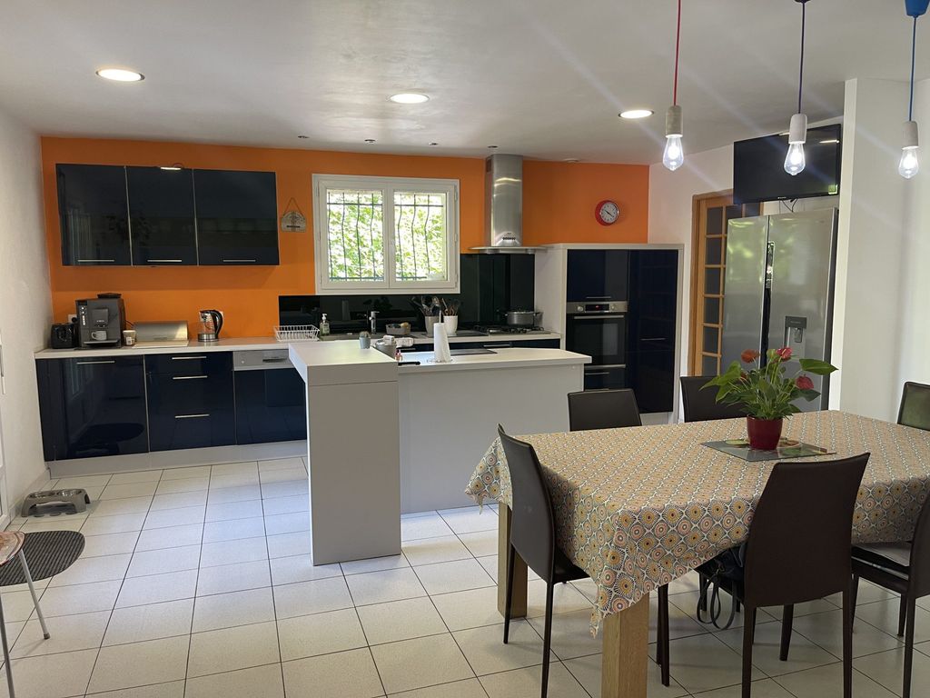 Achat maison à vendre 5 chambres 159 m² - Joué-lès-Tours