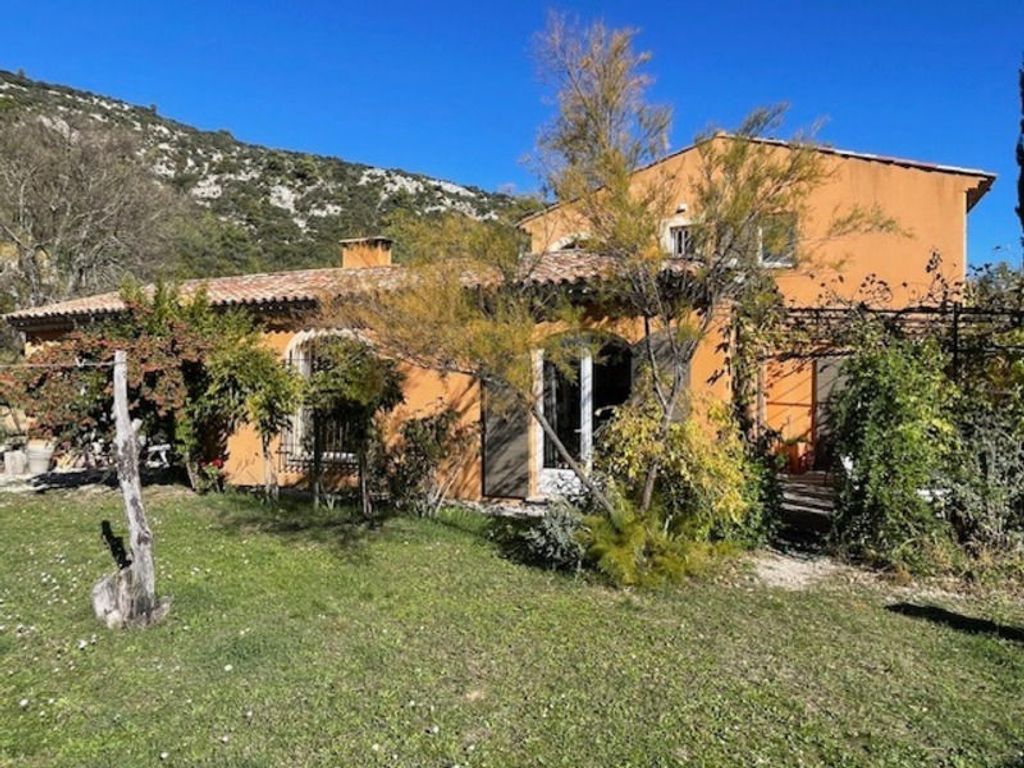 Achat maison à vendre 4 chambres 212 m² - Aix-en-Provence