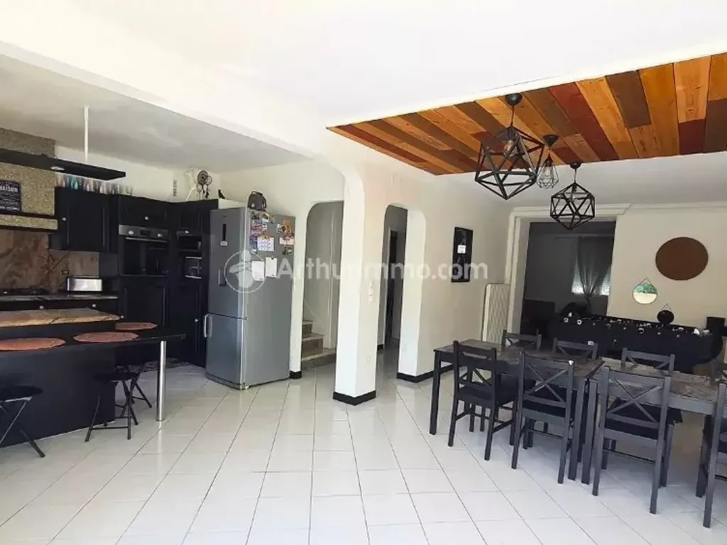 Achat maison à vendre 4 chambres 137 m² - Castres