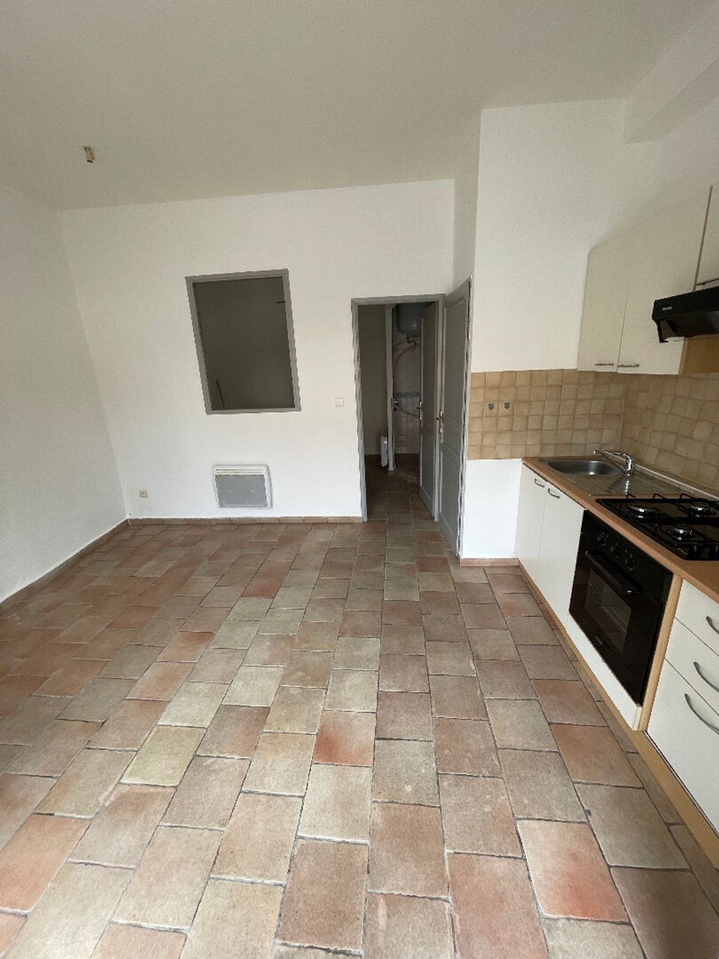 Achat maison à vendre 1 chambre 65 m² - Saint-Saturnin-lès-Avignon