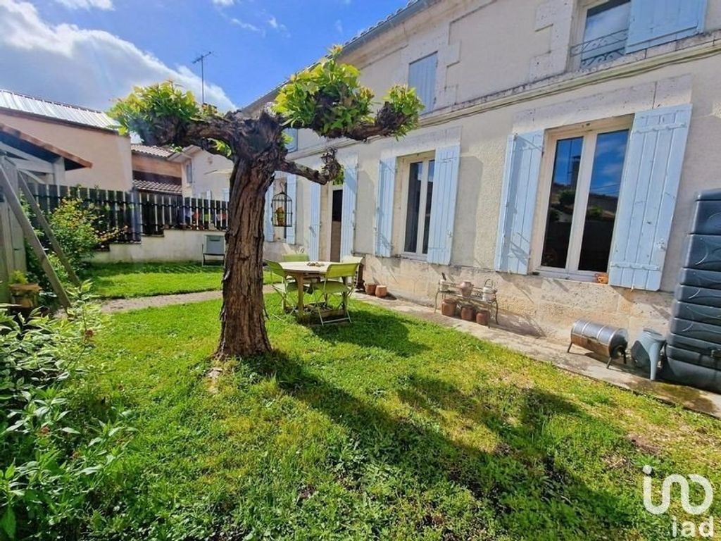 Achat maison à vendre 3 chambres 94 m² - Les Églisottes-et-Chalaures